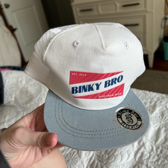 BinkyBro White Toddler Hat - Picture 3 of 3